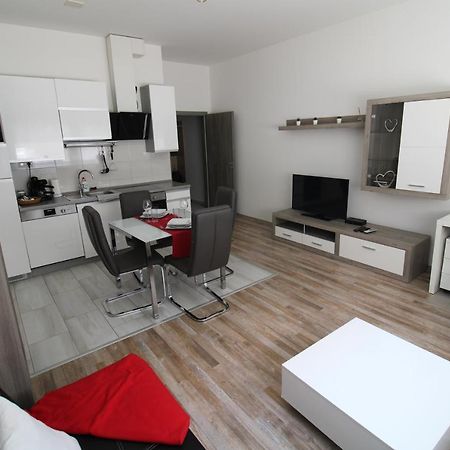 Ihome Apartman 6.0 Pécs Buitenkant foto