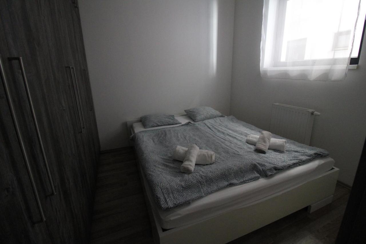 Ihome Apartman 6.0 Pécs Buitenkant foto