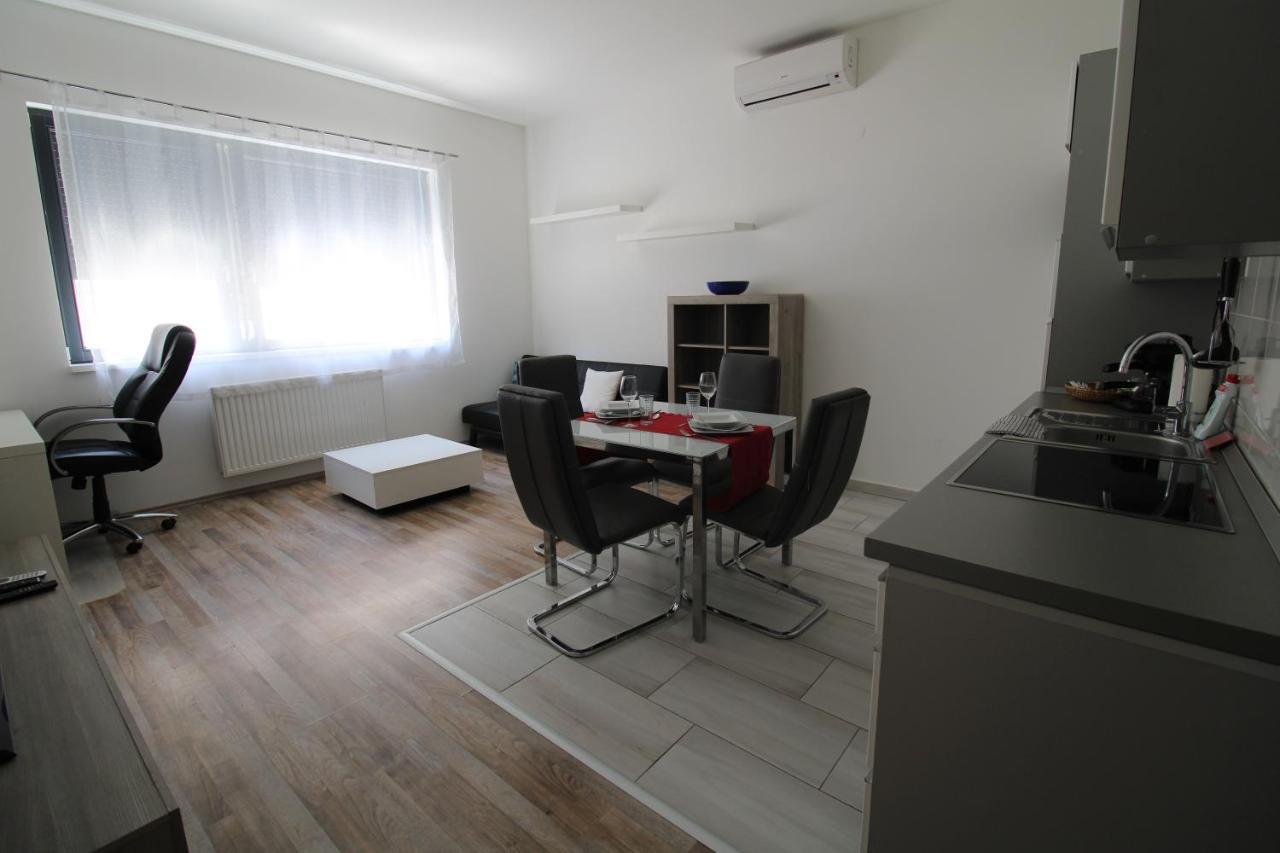 Ihome Apartman 6.0 Pécs Buitenkant foto